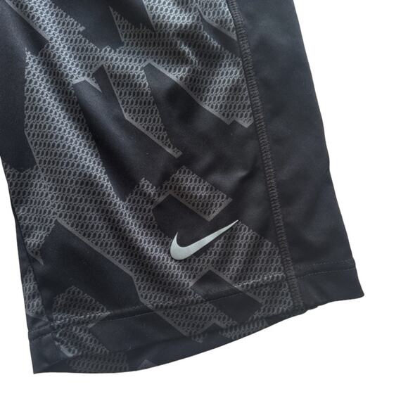 Nike Black Geometric Patterned Basketball Shorts Size S(8-9) - Picture 2 of 4